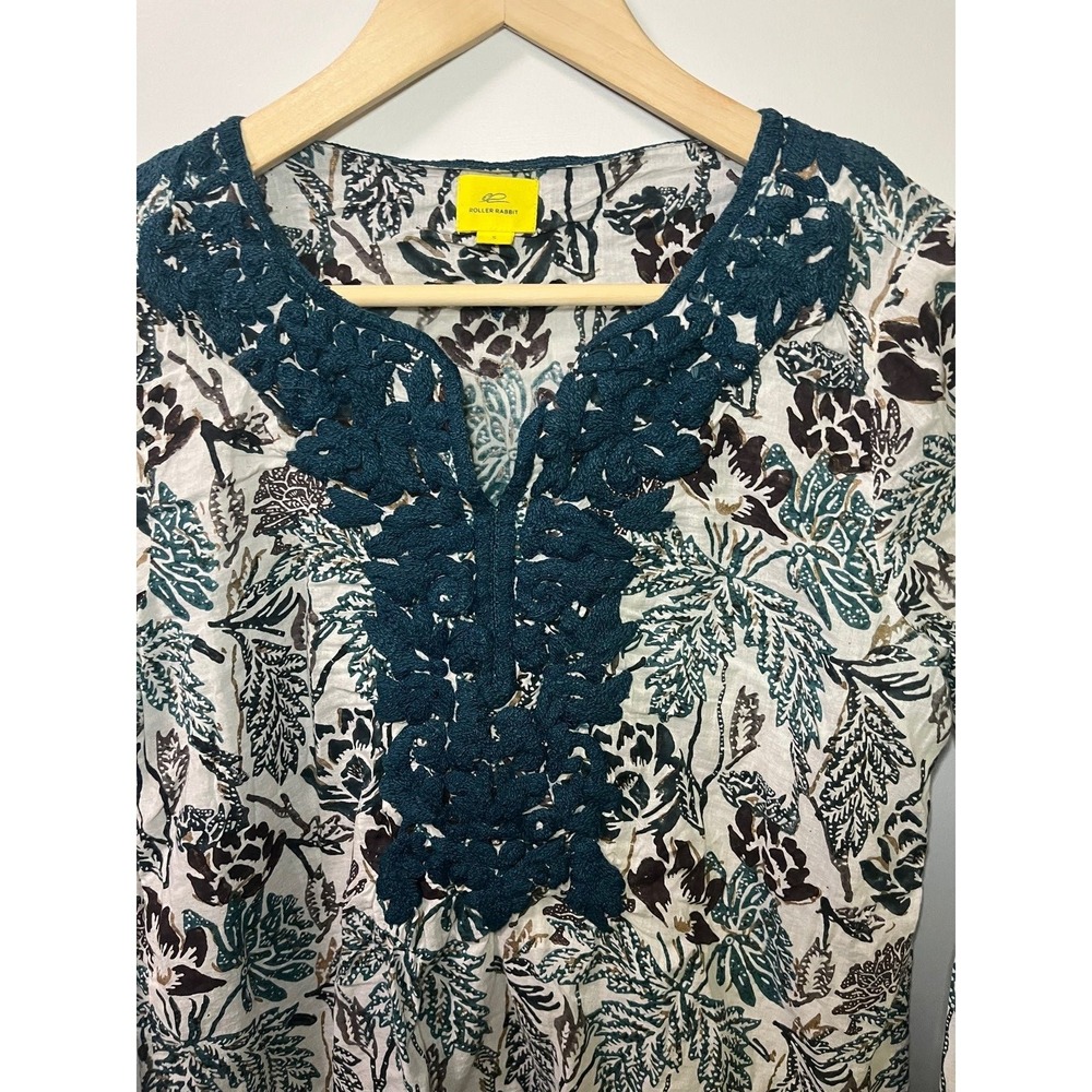 Embroidered Roller Rabbit Top - Picture 5 of 6
